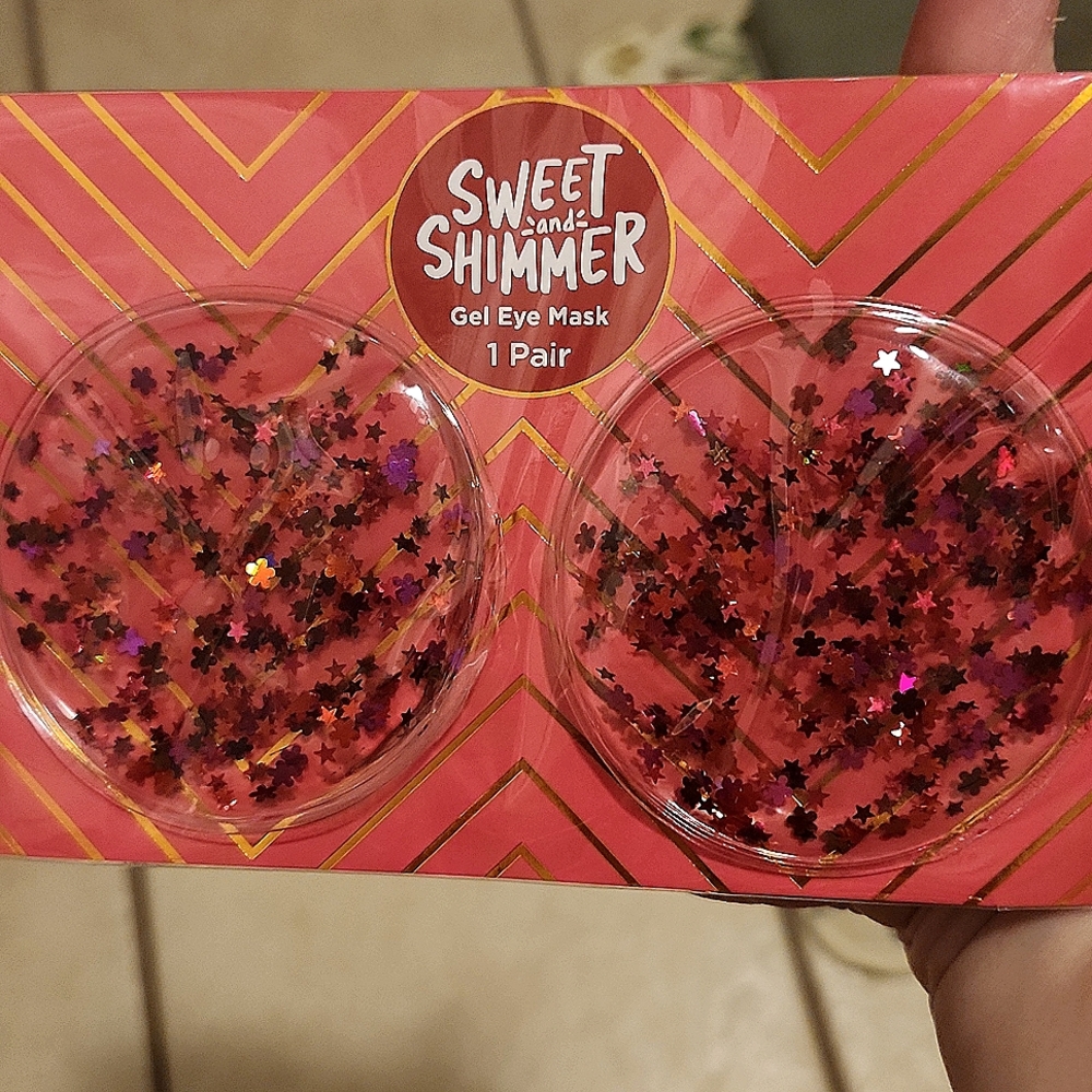 Gel eye mask
